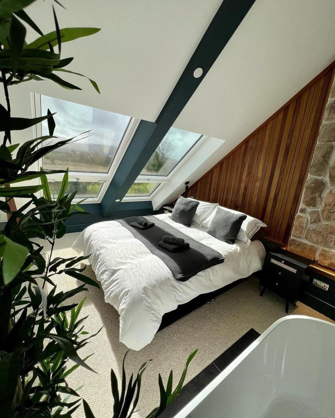 Plas Coch Luxury Barn Llanddeiniolen Екстериор снимка